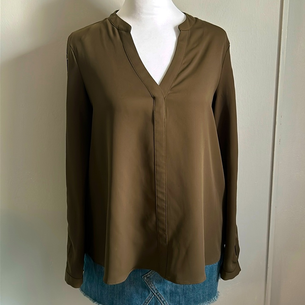 Jennifer Lopez Rich Olive Green Notch V-Neck Cut Out Long Sleeve Blouse